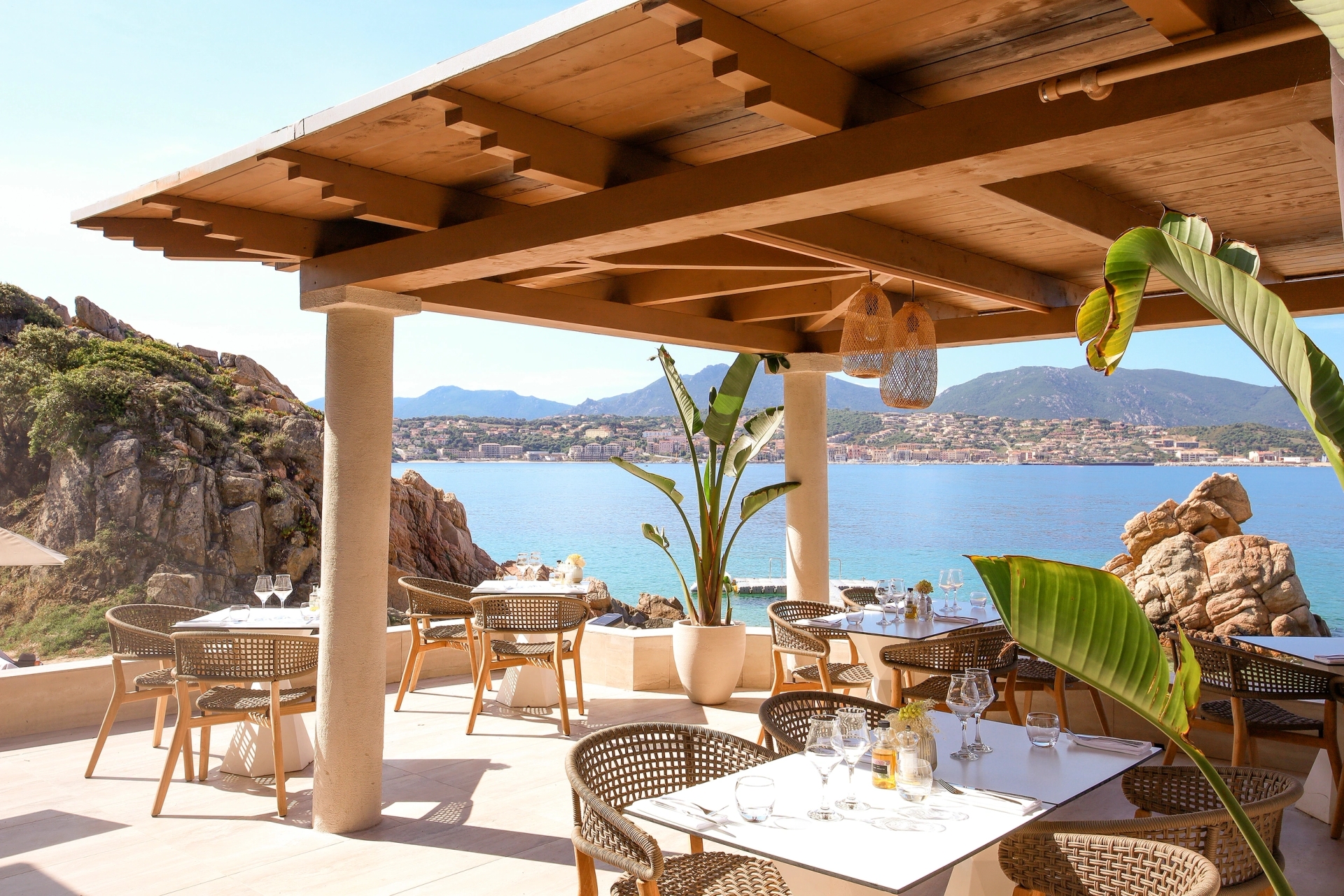 La Paillote Restaurant En Bord De Mer En Corse Du Sud la-paillote-restaurant-en-bord-de-mer-en-corse-du-sud